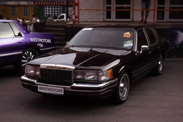 Nomini Casino Android/iOS rakendus